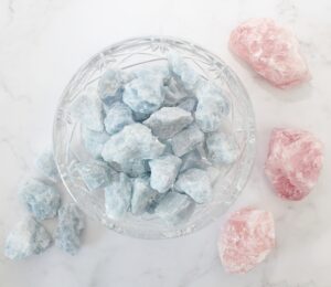 Kalcyt niebieski surowy