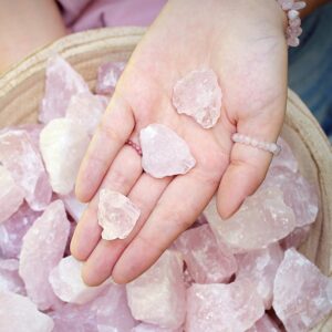 kwarc różowy bryłka 2 cm sklep online