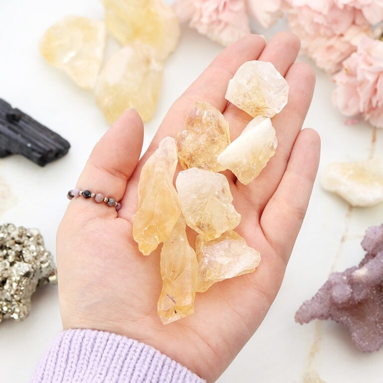 Cytryn - surowa bryłka