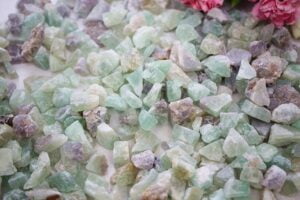 fluoryt surowy małe bryłki online Artsento