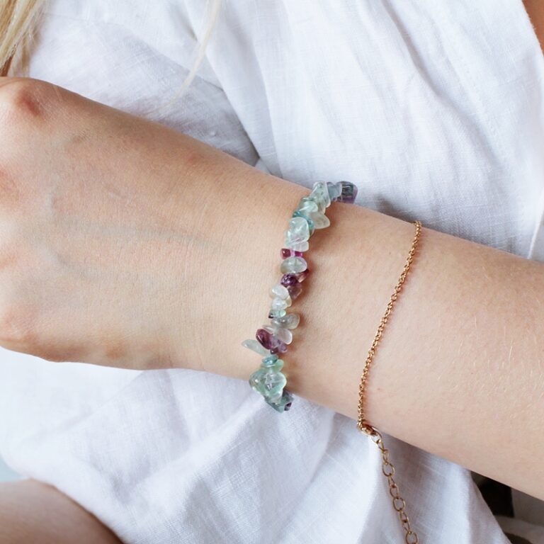 Fluoryt bransoletka na gumce sklep Artsento, biżuteria kamienie fluoryt