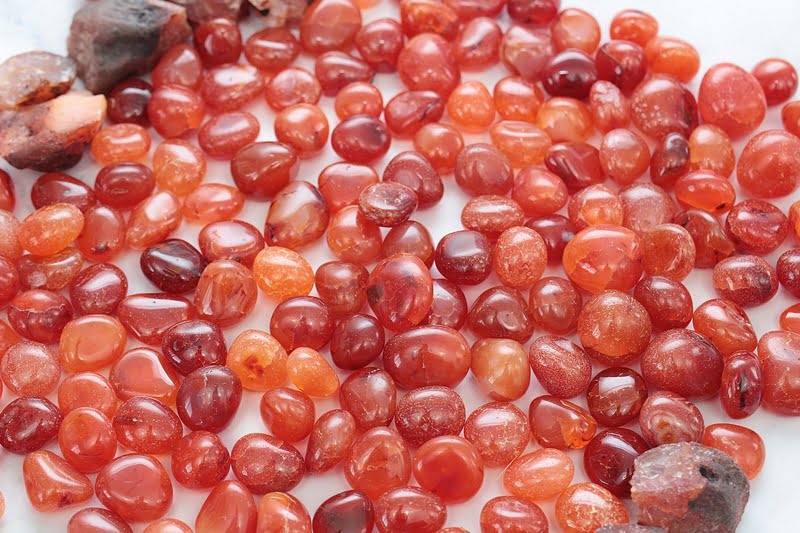 polerowane kamienie karneolu sklep Artsento