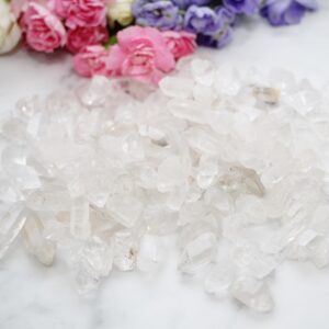 kryształ górski czubki monokryształów, naturalne kamienie