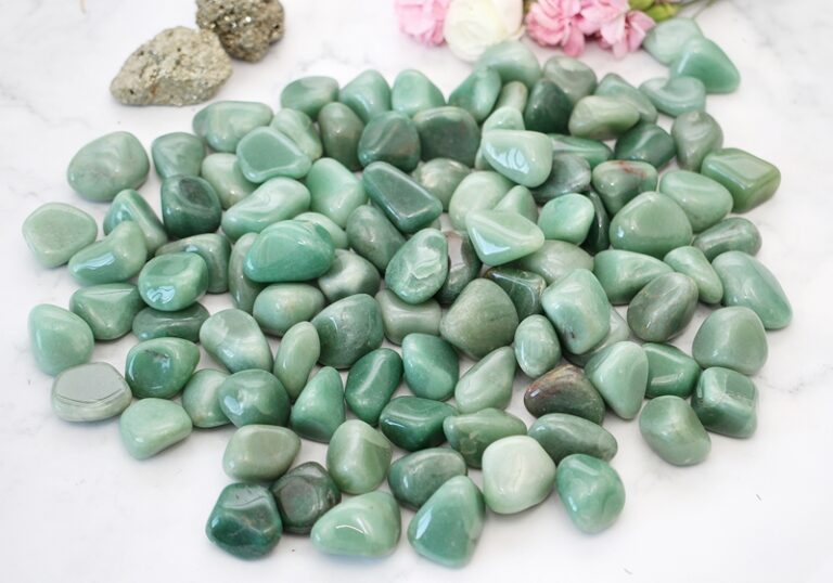 awenturyn bryłka polerowana, kamień polerowany Artsento