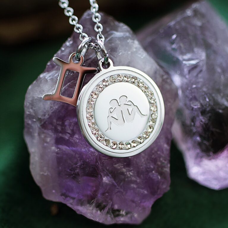 naszyjnik bliźnięta znak zodiaku celebrytka stal chirurgiczna