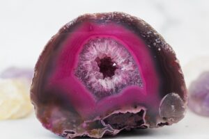 agat geoda kamienie różowe naturalne sklep Artsento
