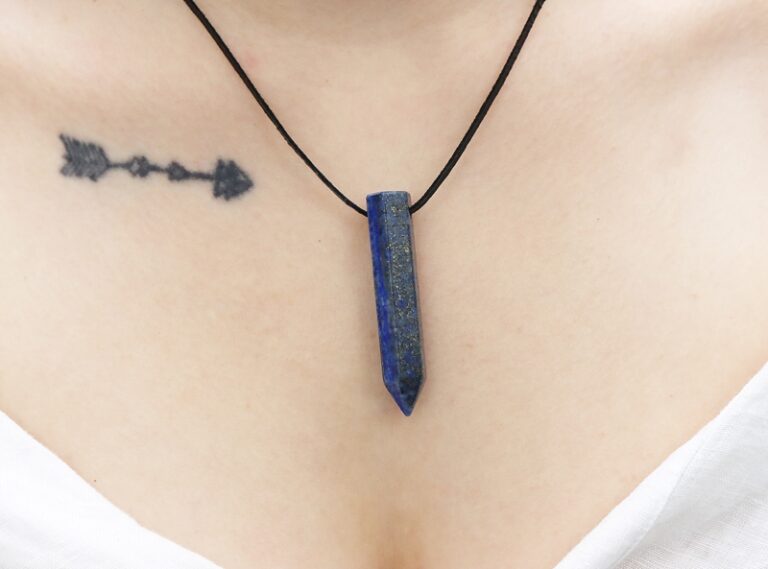 lapis lazuli zawieszka obelisk wiercony kamienie naturalne
