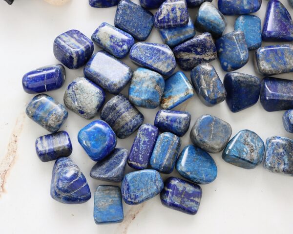 Lapis lazuli polerowany bryłka