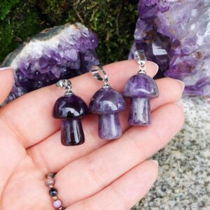 Ametyst zawieszka wisiorek kryształowy grzybek