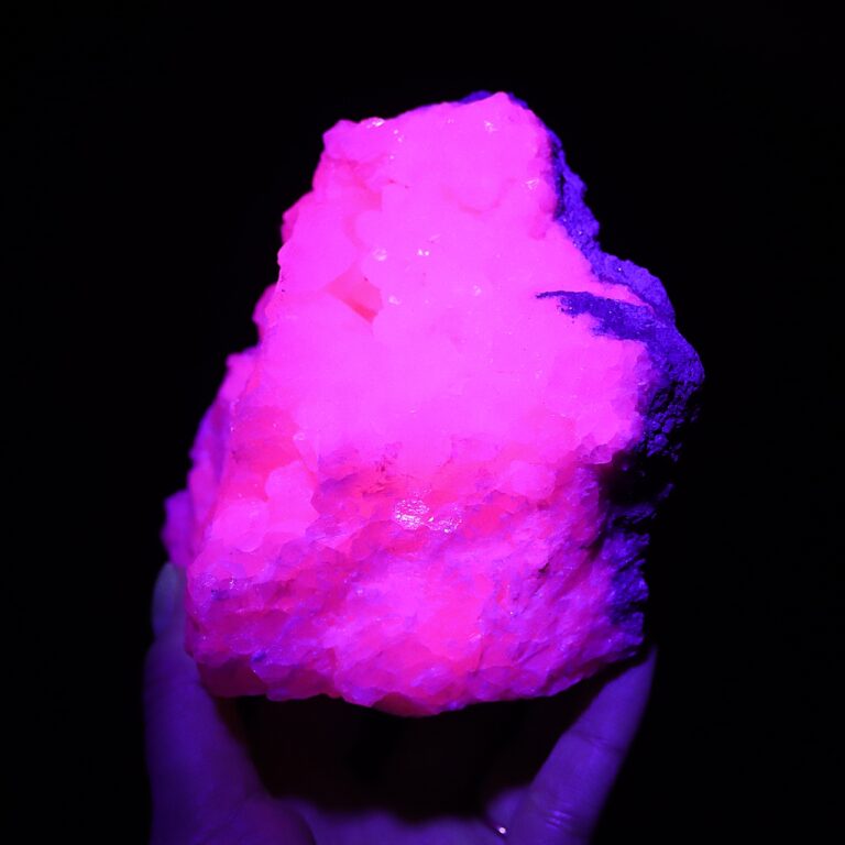 Manganokalcyt - kalcyt manganowy fluorescencyjny