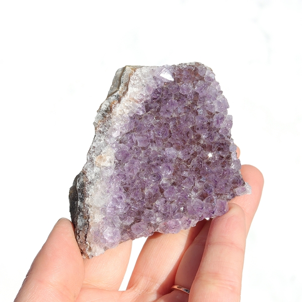 ametyst kolor fioletowy