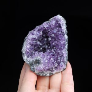 Ametyst szczotka krystaliczna 120gram 7.7cm - Naturalny Kamień Spokoju i Harmonii