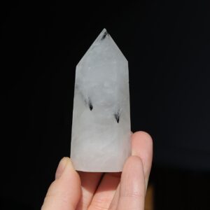 Kwarc z turmalinem obelisk wieża point 7.2cm 89.5gram